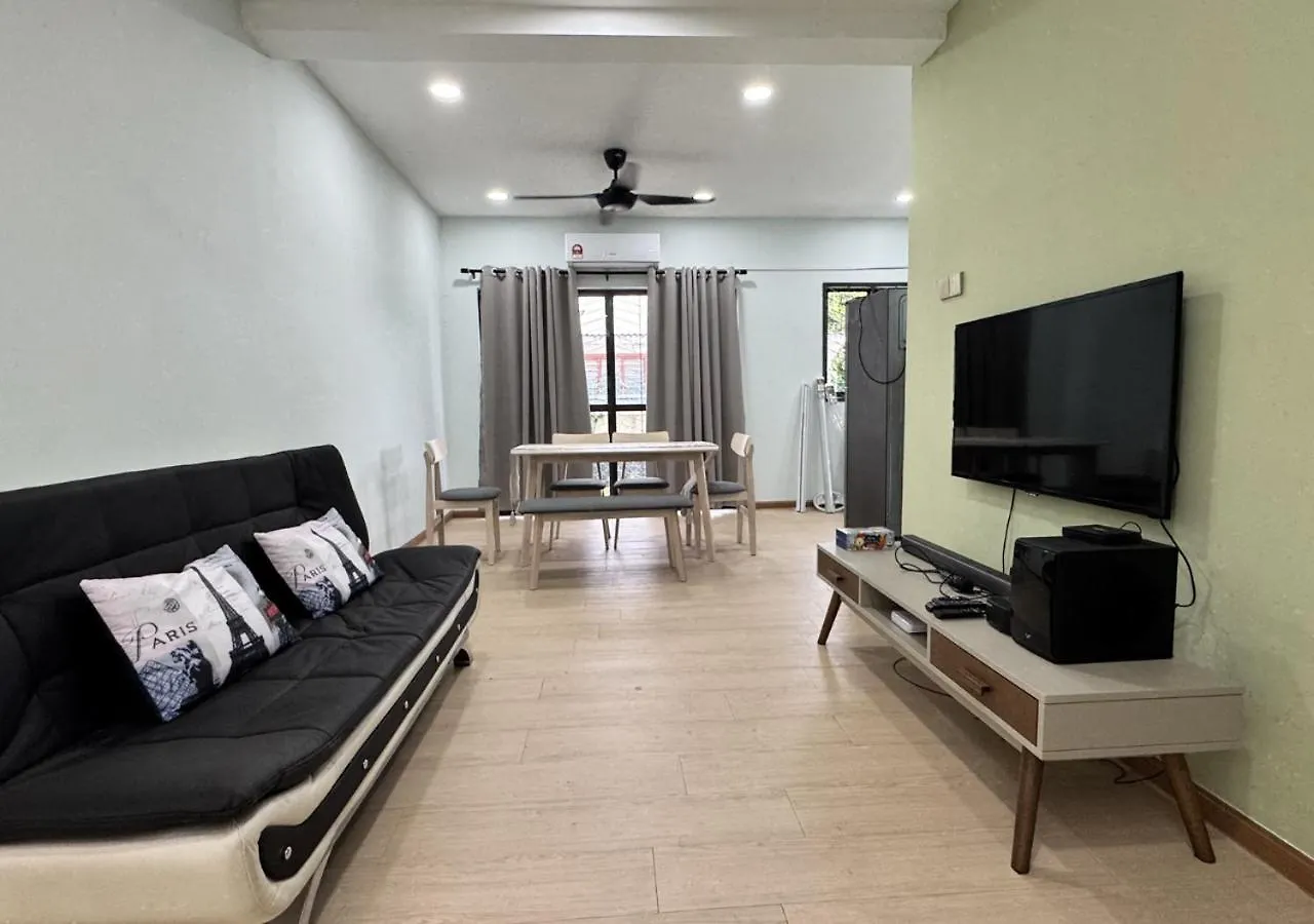 Casa Azure Shah Alam Villa